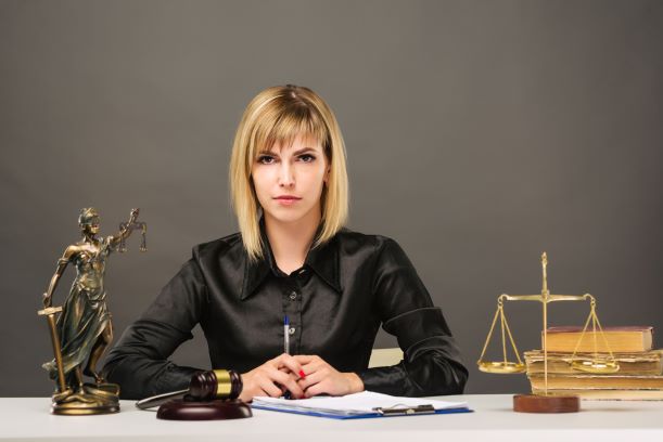 Los gastos de un litigio.